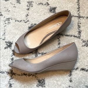 (CL by Laundry) Snakeskin Peep-toe Wedges
